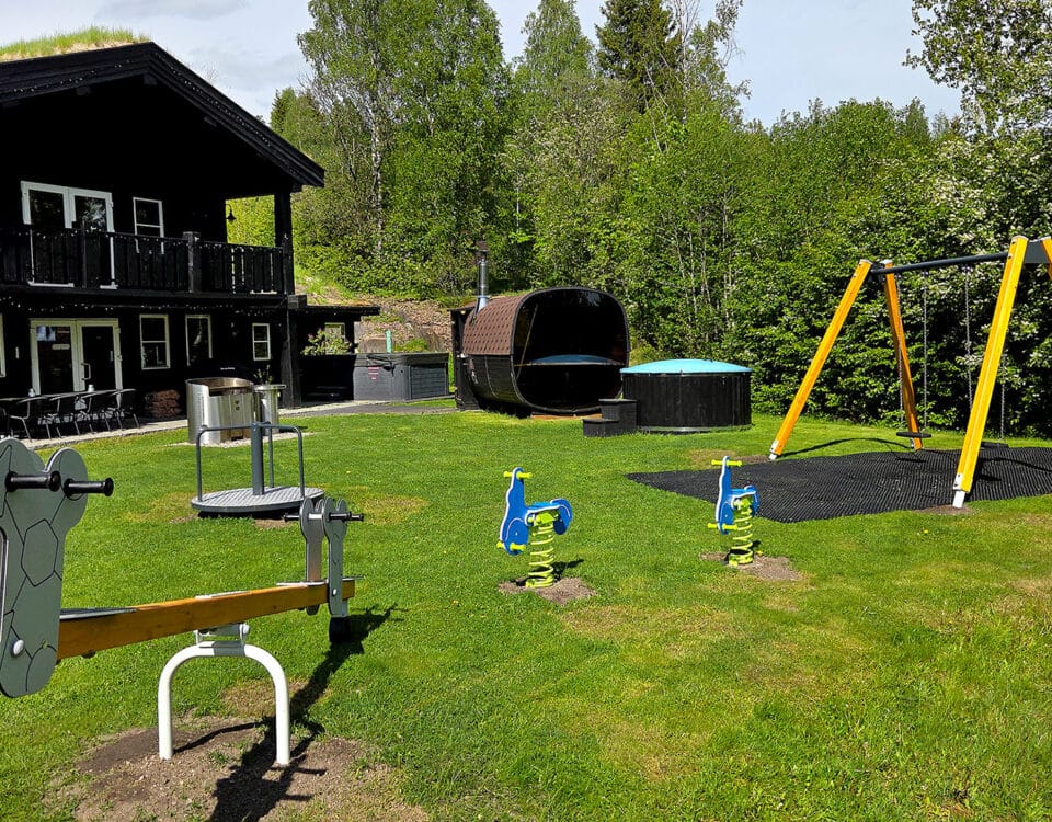 Svarstad Lodge er vår nest største hytte, på 470 kvadratmeter, med 18 soverom.